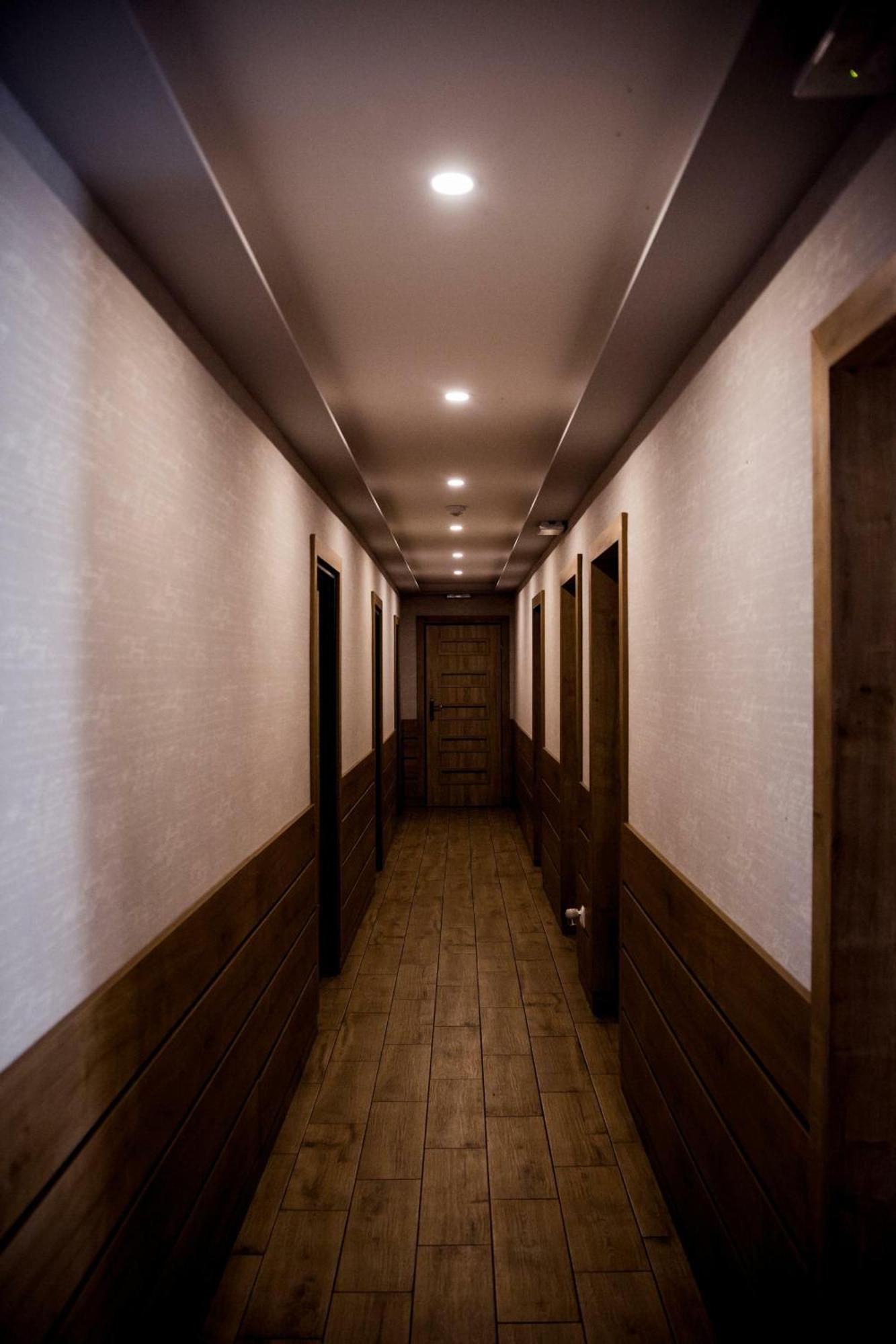 Lesna Przystan Hotel Илава Екстериор снимка