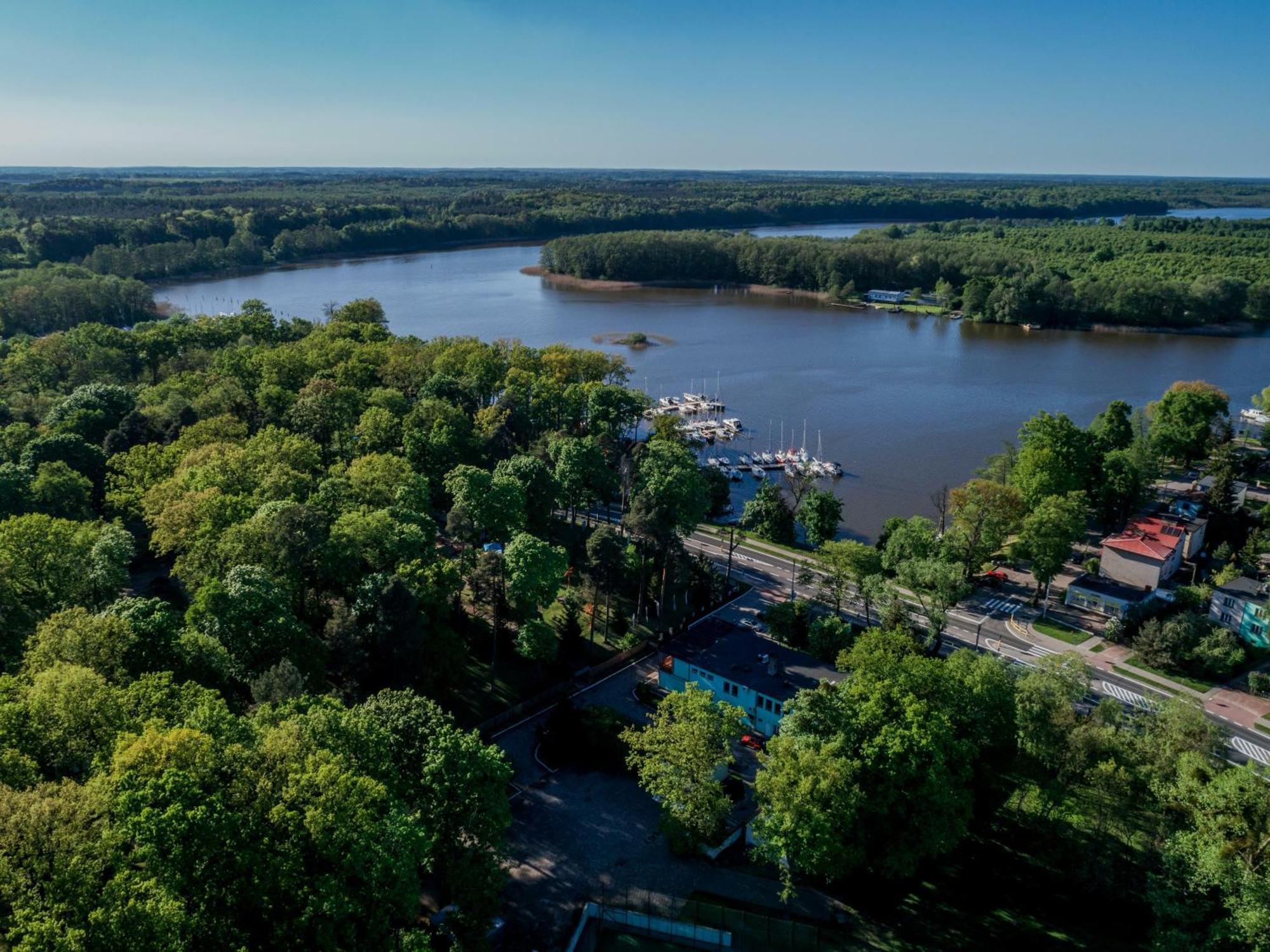 Lesna Przystan Hotel Илава Екстериор снимка